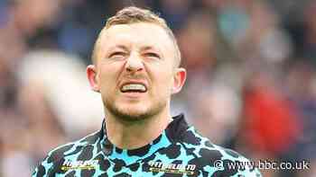 Super League: Huddersfield Giants 4-30 Leigh - Leopards record fourth straight win