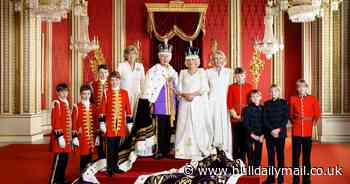 Who is in key coronation picture with King Charles and Queen Camilla