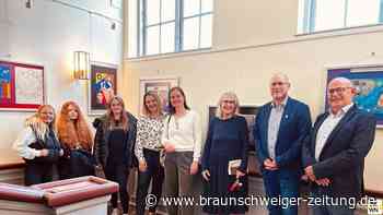 Sickter Oberschüler zeigen ihre Werke