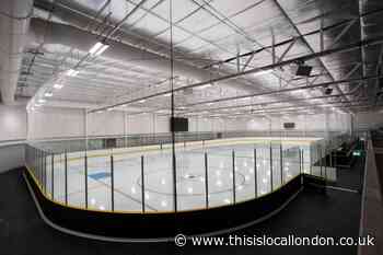Skate at the Lee Valley Ice Centre for £1 on opening day