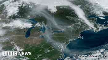 Canadian wildfire smoke reaches US