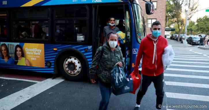 Homeless Veterans Get Crushing News as Waves of Migrants Begin to Arrive: Report