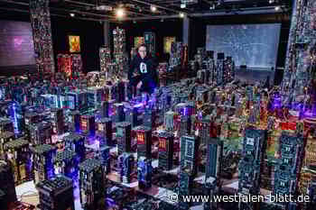 „Nemesis Machine“: Monumentales Kunstwerk im Heinz-Nixdorf-Museum