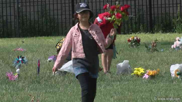 Albuquerque group cleans up children's graves in honor of Mother's Day