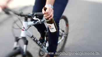 Betrunkener Radler zerkratzt Auto nach Streit mit Fahrer