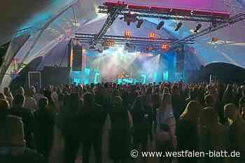 LGS-Springdance-Party sorgt in Corvey für Frühlingsgefühle