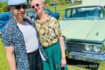 Mopeds, Käfer, Straßenkreuzer: Halle-Hesseln lockt hunderte Oldtimer