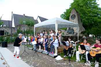 Musikschule Höxter gibt Hoffmanns Kinderliedern ein Forum bei Landesgartenschau
