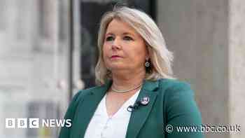 Pat Cullen: Nursing union calls for double-digit pay rise to restart talks