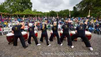 Japanfest im Botanischen Garten lockt viele Besucher an