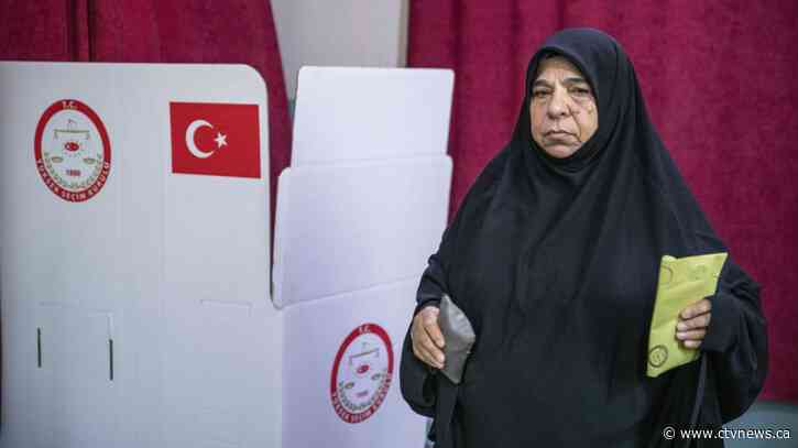 Early results in Turkiye's election show President Recep Tayyip Erdogan with lead