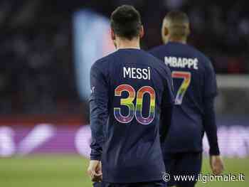 No alla maglia arcobaleno (e non giocano): cosa è successo nella Ligue 1 francese