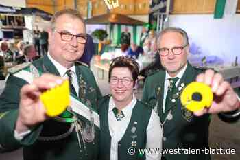 Manfred Hempelmann ist zum dritten Mal Schützenkönig in Oetinghausen