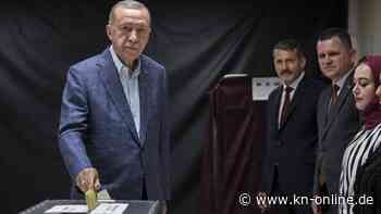 Türkei-Wahl: Erdogan führt laut Staatsmedien – Opposition prangert Manipulation an