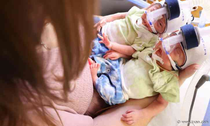 Ascension Seton hosts Mother's Day NICU photoshoot