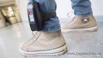 Gewalt gegen Frauen: Hessen schlägt elektronische Fußfesseln vor