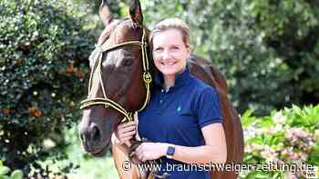 Lokalmatadorin bringt vier Ponys zum Polo-Turnier mit