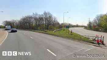 M25: Injured child may have fallen from moving car in Essex