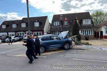 Car 'ploughs into lamppost' in Front Lane, Upminster