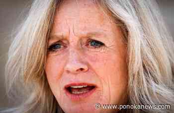 Alberta NDP say they would restore aerial wildfire-fighting teams