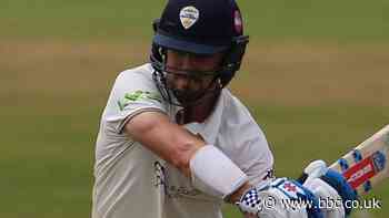 County Championship: Derbyshire draw with Gloucestershire in rain-hit game