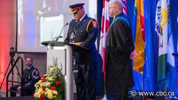 New Thunder Bay police chief sworn in