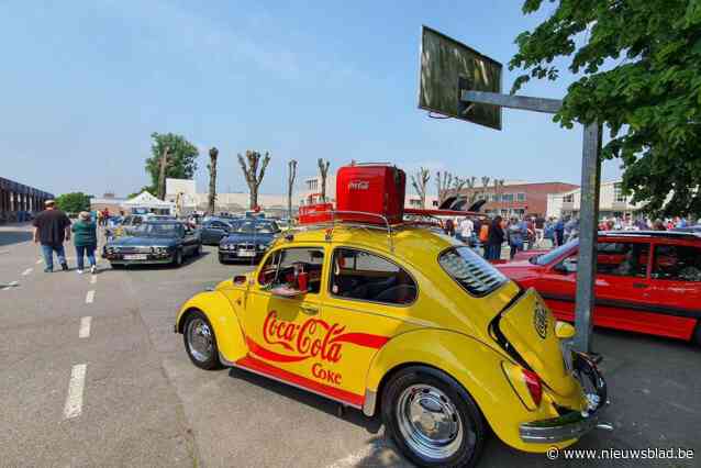 Meteen meer dan 250 oldtimers op eerste Pajotse Dreamcar Meeting
