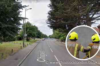 Woodford Green flat fire probe after man dies in blaze