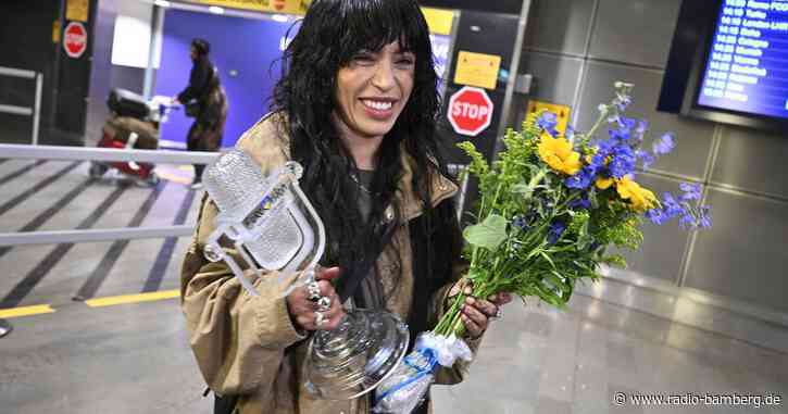 Schweden heißen ESC-Siegerin Loreen in Stockholm willkommen