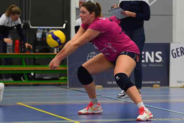 Ex-Tellow Tiger Nina Coolman beëindigt haar speelsterscarrière al op haar 32ste en zegt ja aan Jonas Reynders: “Ook mijn lief heb ik aan het volleybal te danken”