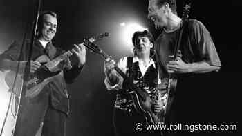 How Robbie McIntosh Became a Go-To Guitarist for Paul McCartney, John Mayer, and More