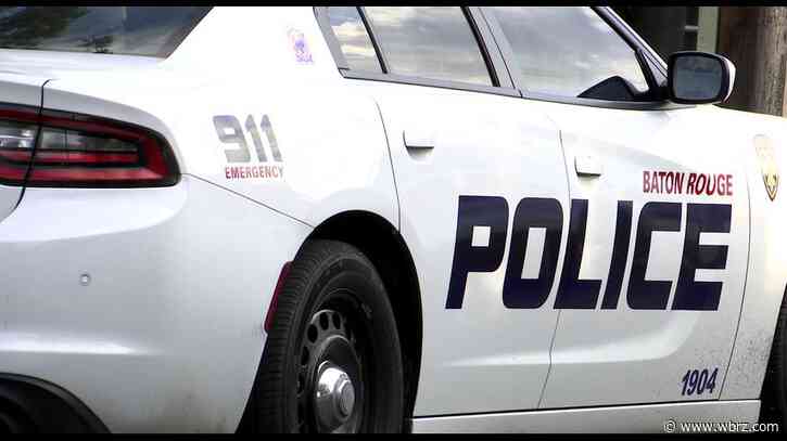 Mother & child woke to find burglar standing over their bed; woman robbed at gunpoint inside BR apartment