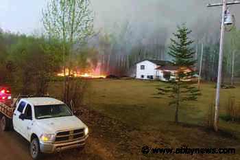 B.C. wildfire crews to return from Alberta as officials urge caution over long weekend