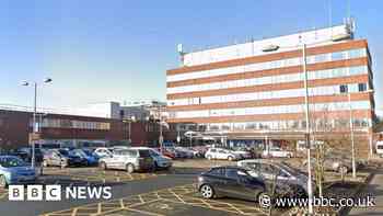 York and Scarborough hospitals offer free bus journeys for staff