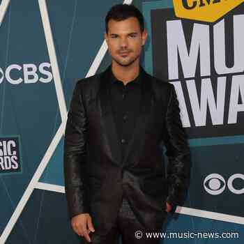 Taylor Lautner 'praying' for John Mayer ahead of Speak Now re-release
