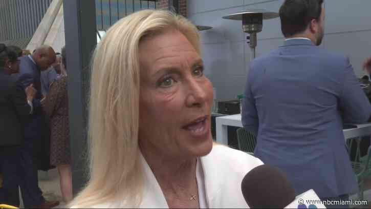 Jacksonville Voters Elect Florida City's First Female Mayor