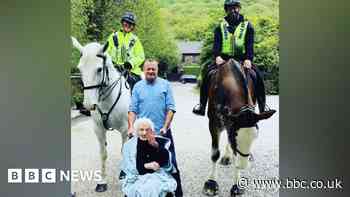 Sheffield mounted officers visit ex-police worker on 105th birthday
