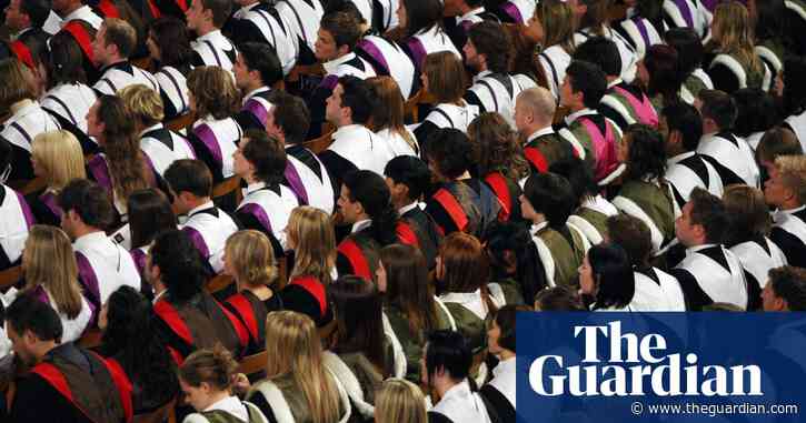 International students boosted UK economy by £42bn in 2021/2 – study