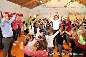 Programm Klasse 2000 macht Schüler in Grundschule Haaren-Helmern stark