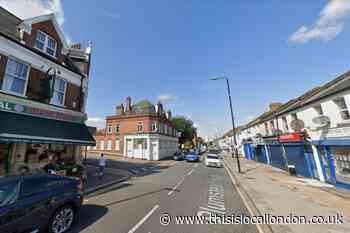 Plumstead High Street shop and flat fire: Investigation launched