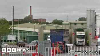 Hundreds of jobs set to go as bacon factory shuts