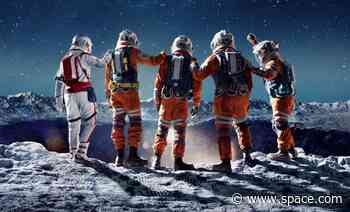 'Crater' is an old-fashioned kids' sci-fi flick with out-of-this-world charm (review)