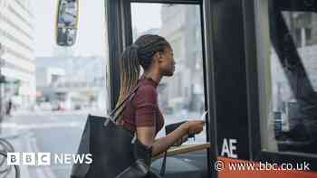 Bus £2 fare cap extended to end of October