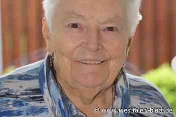 Edith Karpf aus Schloß Holte-Stukenbrock vollendet ihr 90. Lebensjahr