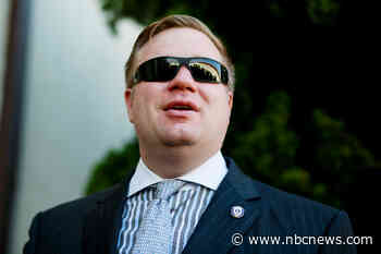 Top Trump lawyer Parlatore leaves former president's legal team amid special counsel's documents probe