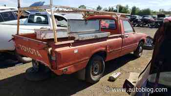 Junkyard Gem: 1979 Toyota Longbed Truck