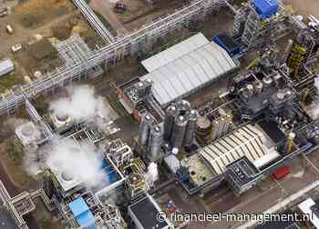 ‘Walk like an Egyptian’… (over OCI)