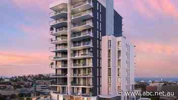 Off-the-plan buyers 'far better off getting your deposit back' as stop work order remains on Wollongong high-rise