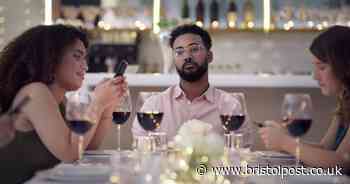 "My friend asked me to pay after I ate a meal at her house - I don't know what to do"