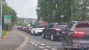 ‘No changes’ to traffic lights as Blackburn drivers complain of queues